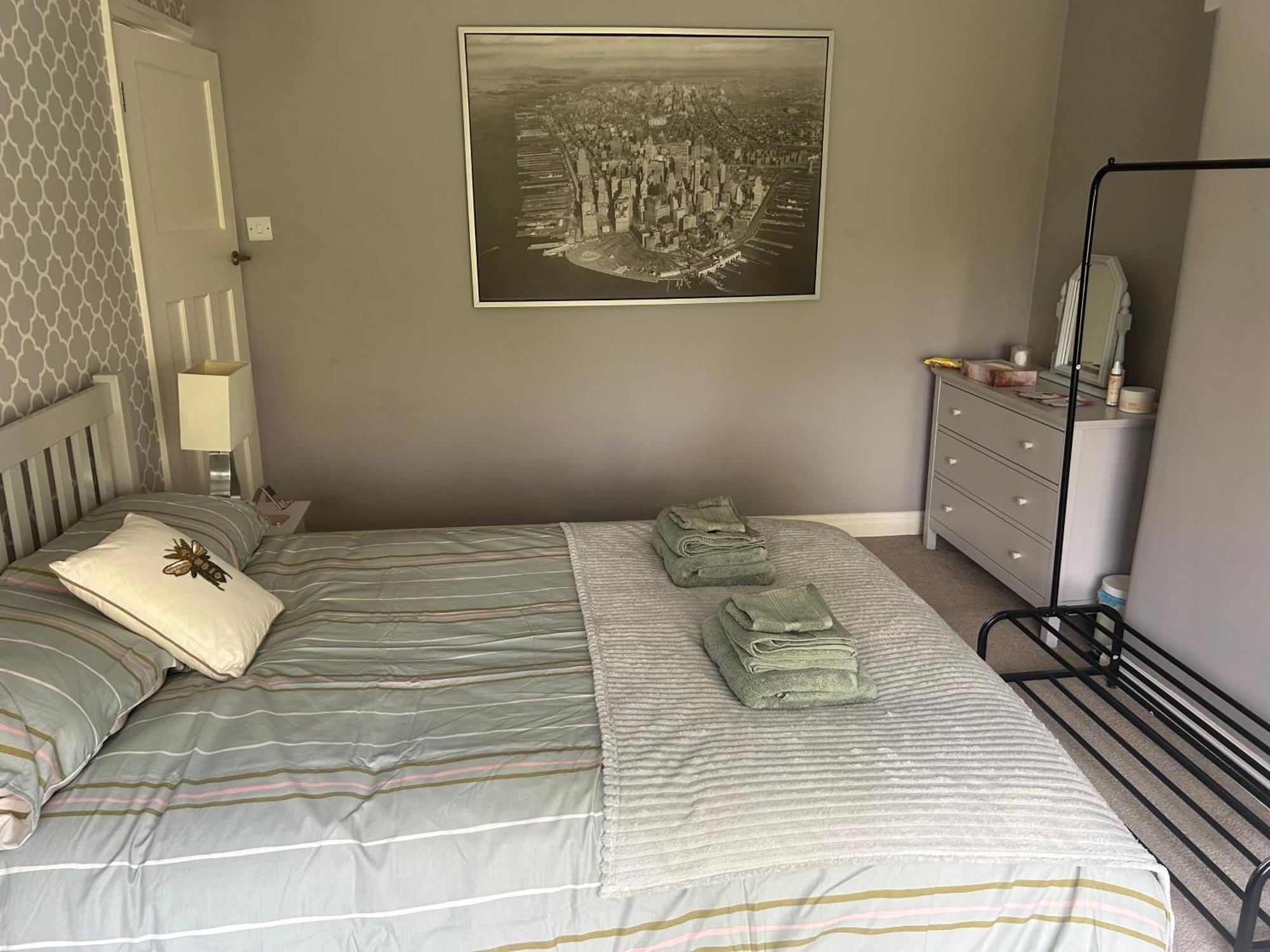 Lovely, Large Double Bedroom With Park View In Home Hazel Grove Zewnętrze zdjęcie